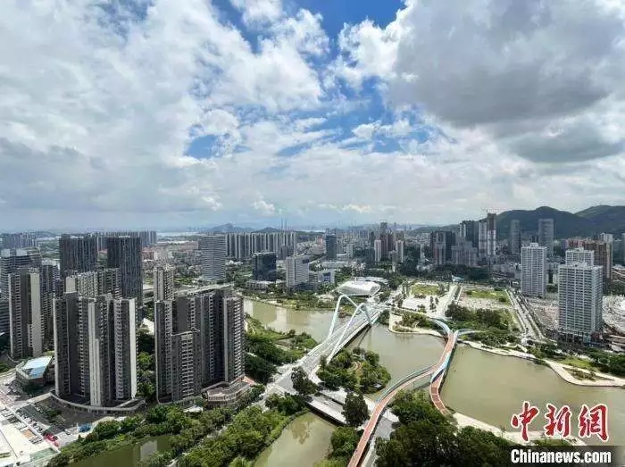 房地产中介环节再受关注，两地鼓励中介费分档定价